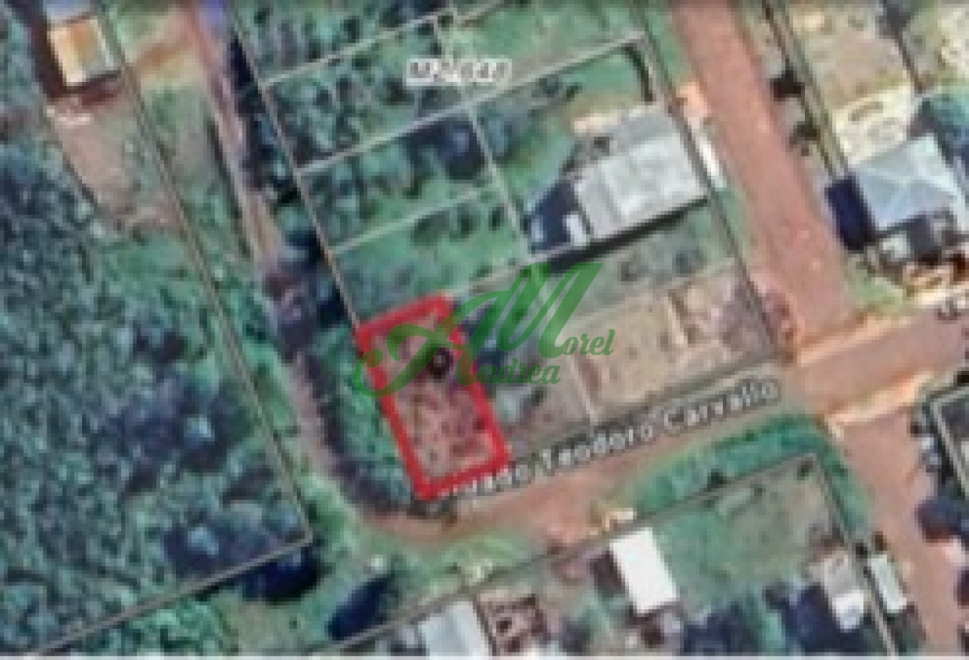 Lote en esquina Barrio Malvinas Listo para Construir, vecindario tranquilo y seguro a 50 metros de la escuela.